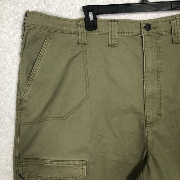 Wrangler Cargo Shorts Men 46 Utility Flex Waist Stretch Heavyweight Hiker Rugged - Picture 2 of 12
